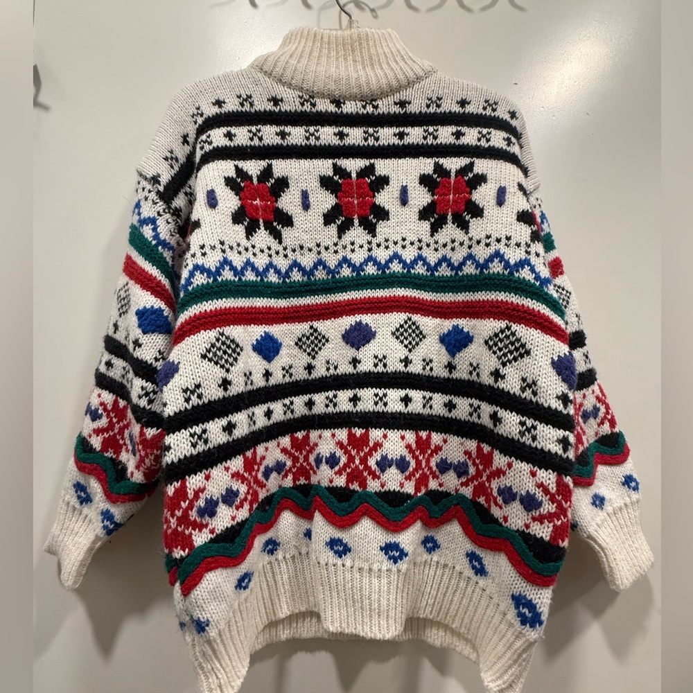 Vintage Susann D Sweater – Size Small – Good to Excellent Condition